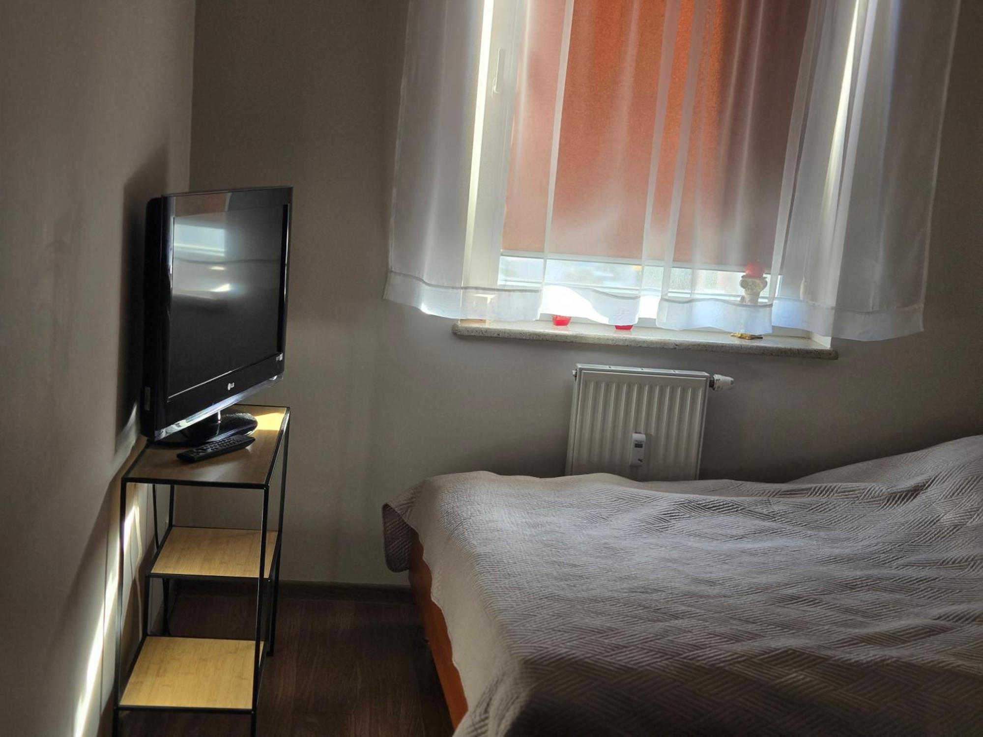 Apartament Obroncow Pokoju 36 Gorzow Wielkopolski Room photo
