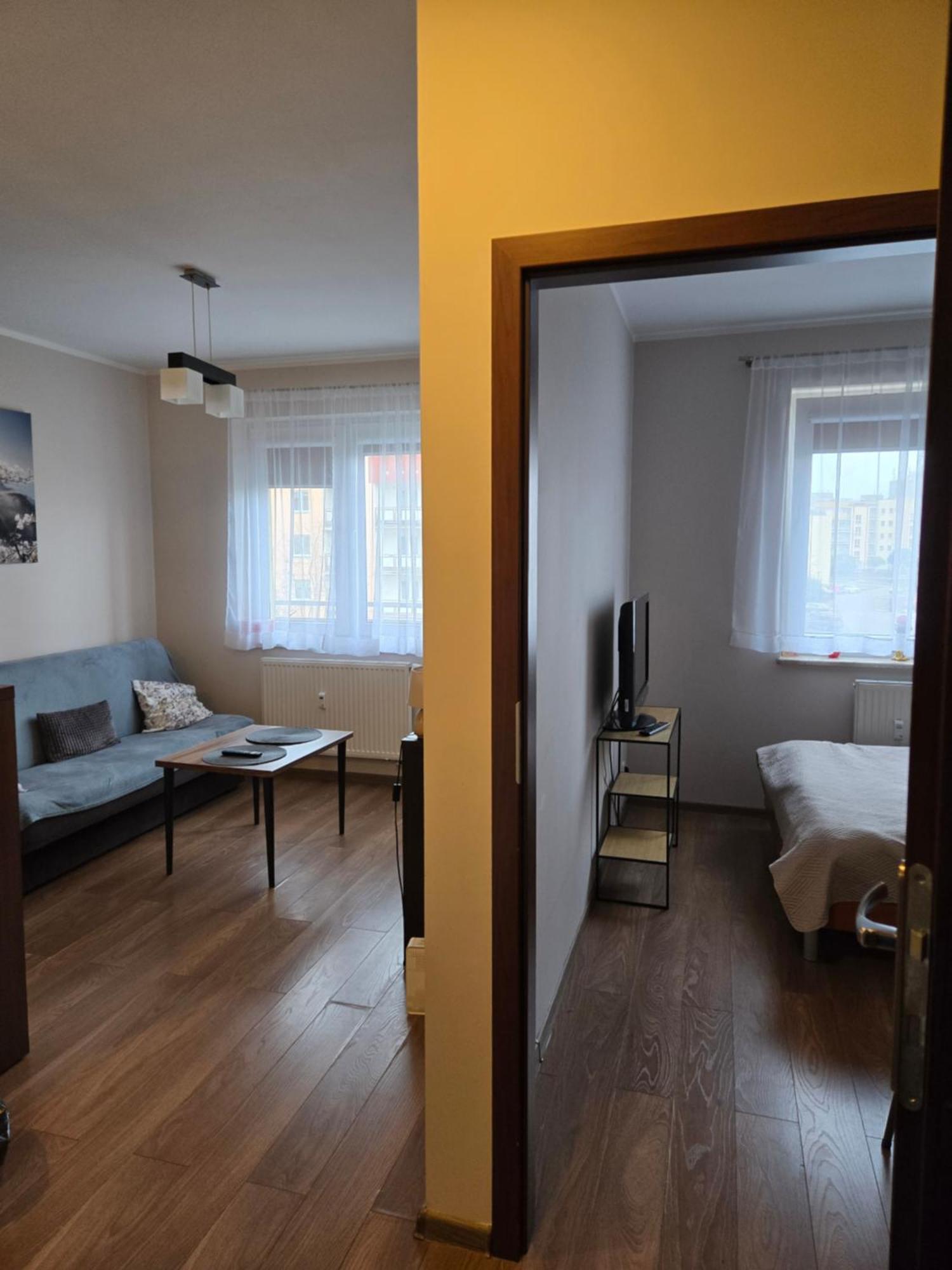 Apartament Obroncow Pokoju 36 Gorzow Wielkopolski Exterior photo